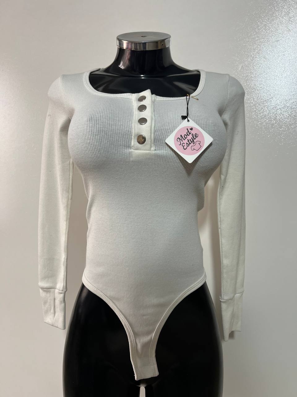 بادی یقه خشتی دکمه دار کد ۲۰۳۹